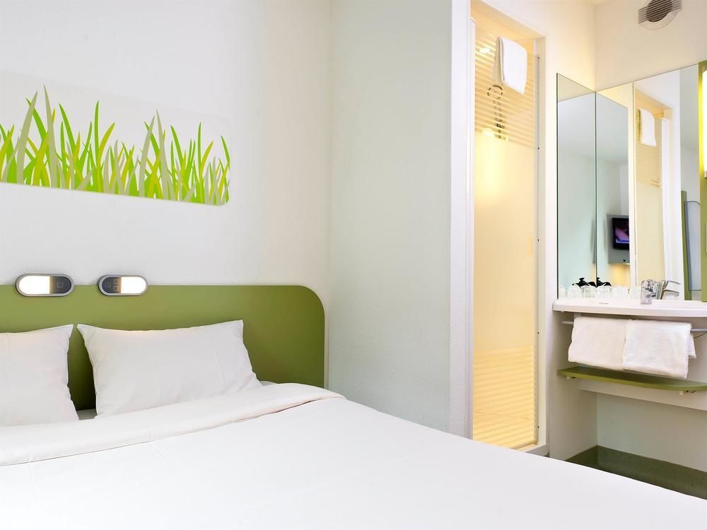 Ibis Budget Bordeaux Aeroport Mérignac Εξωτερικό φωτογραφία
