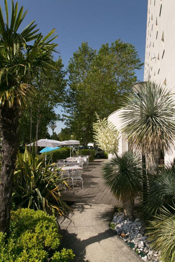 Ibis Budget Bordeaux Aeroport Mérignac Εξωτερικό φωτογραφία