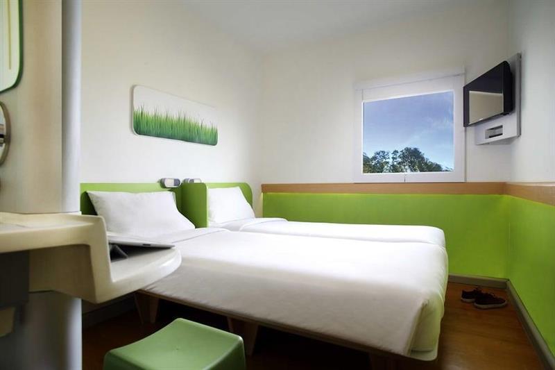Ibis Budget Bordeaux Aeroport Mérignac Εξωτερικό φωτογραφία