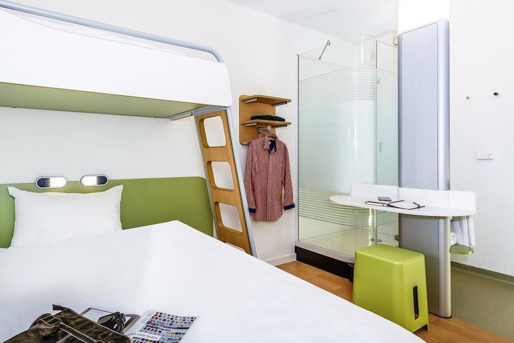 Ibis Budget Bordeaux Aeroport Mérignac Εξωτερικό φωτογραφία